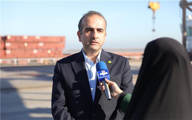 واردات بیش از ۸۴۰ هزار تن نهاده دامی از بنادر كاسپین و انزلی