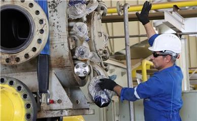 توربین ایستگاه تقویت فشار گاز دشت پیش از موعد به مدار بهره‌برداری بازگشت