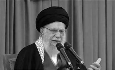 چه کسی می‌تواند خامنه‌ای را از یاد ببرد؟
